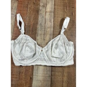 Adore Me White Lace Underwire Bra Unlined Full Coverage 38H ADOREME